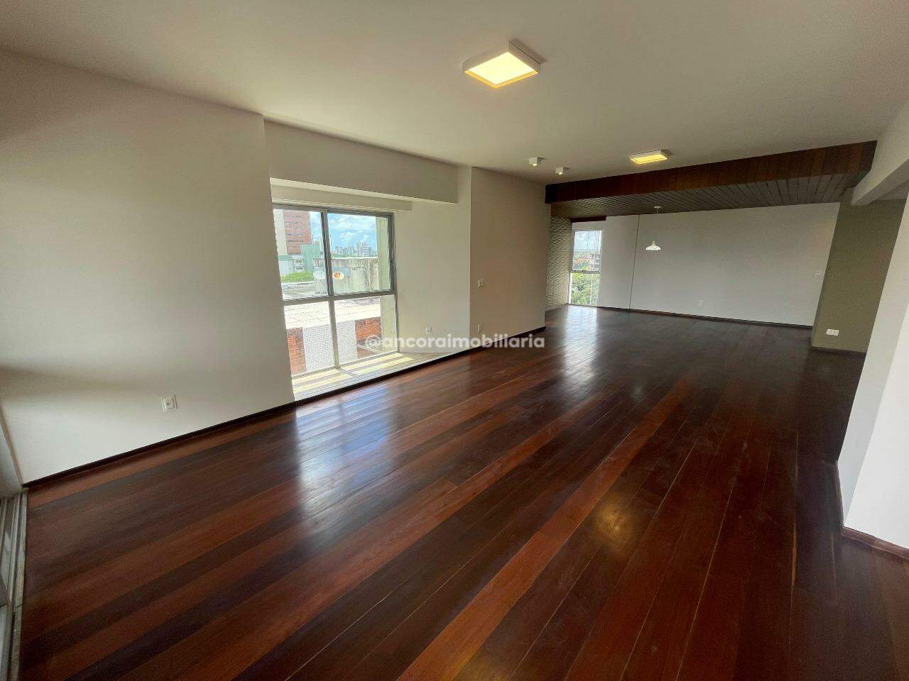 Apartamento para aluguel no Casa Forte: 