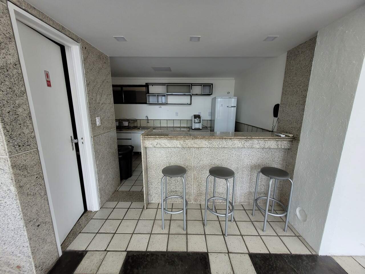 Apartamento à venda no Espinheiro: 