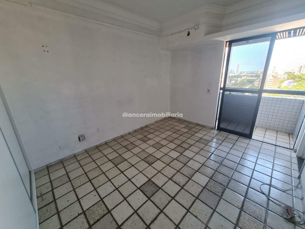 Apartamento à venda no Espinheiro: 