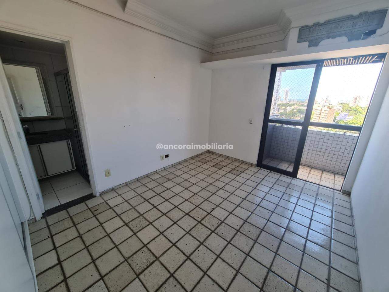 Apartamento à venda no Espinheiro: 