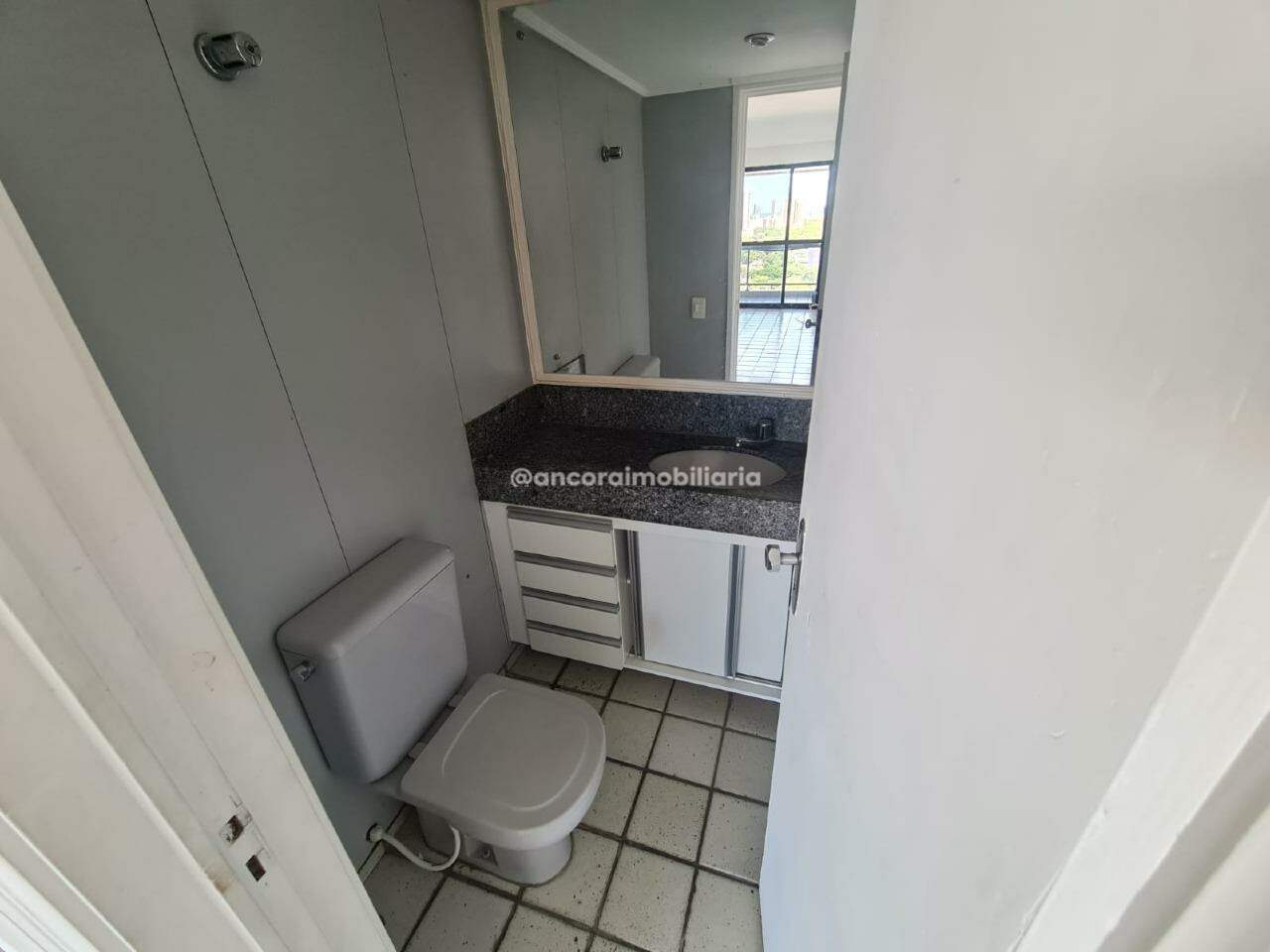 Apartamento à venda no Espinheiro: 
