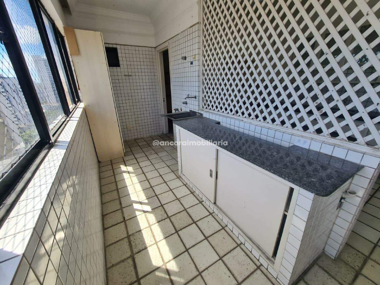 Apartamento à venda no Espinheiro: 