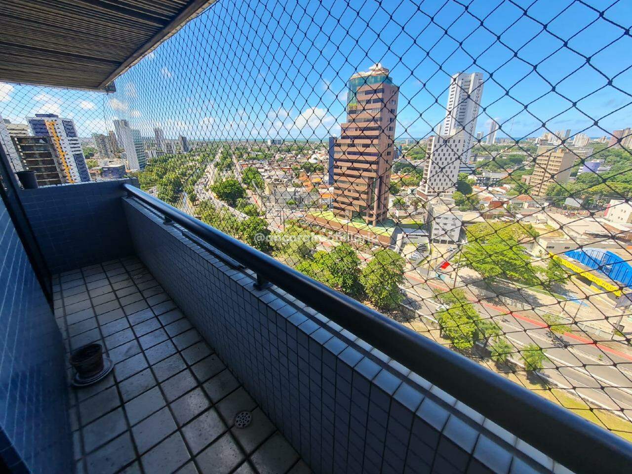 Apartamento à venda no Espinheiro: 