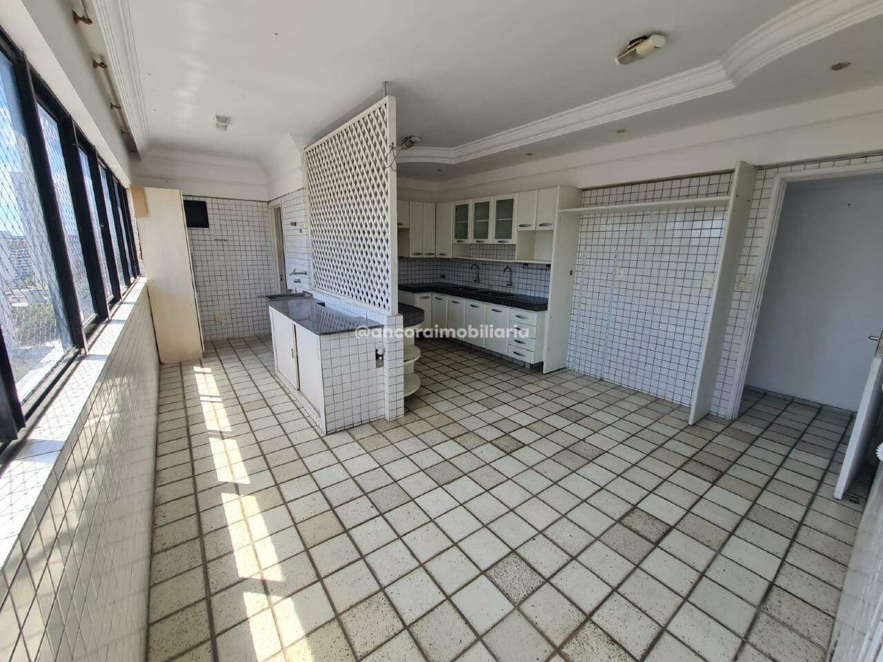 Apartamento à venda no Espinheiro: 