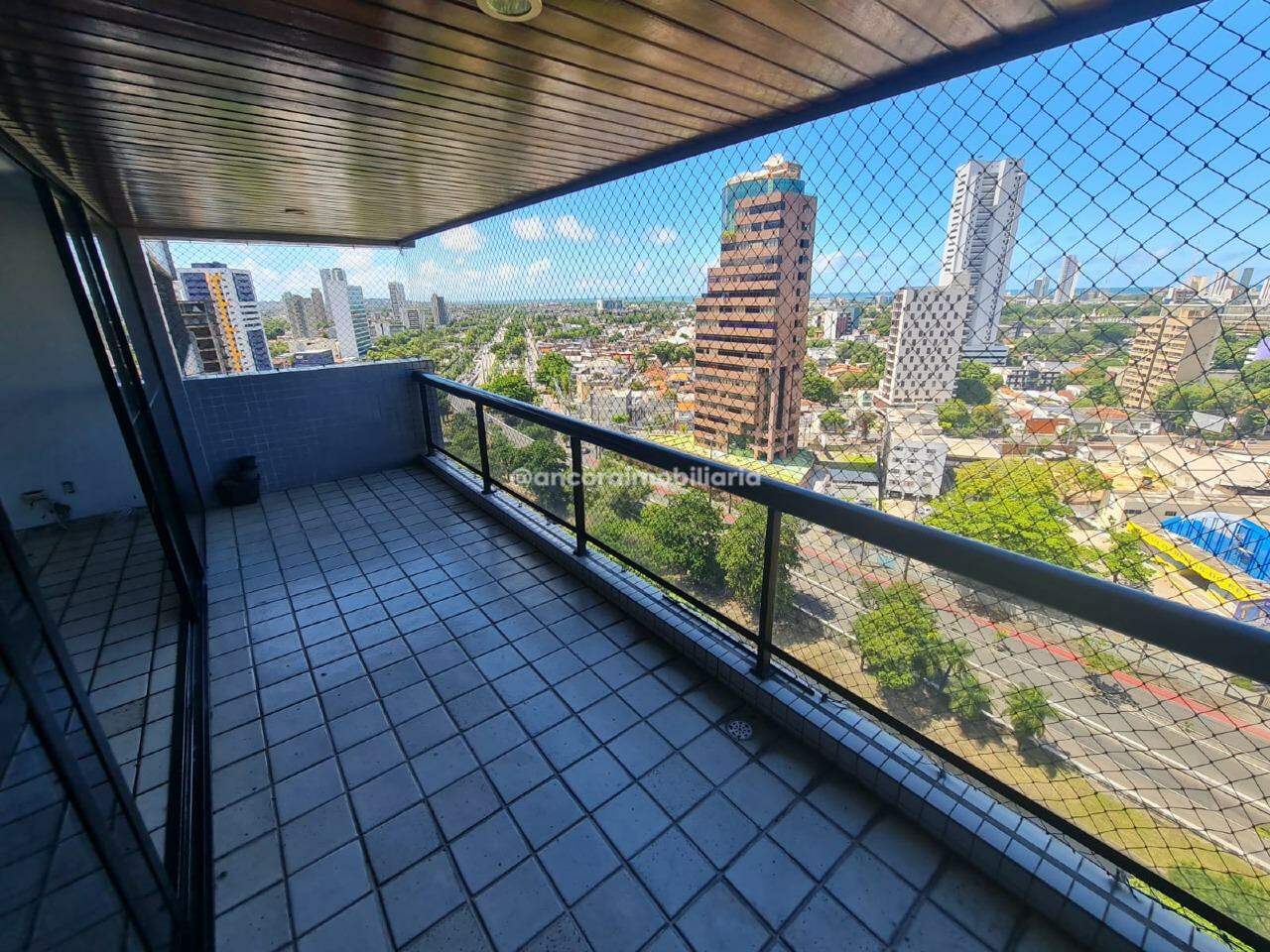 Apartamento à venda no Espinheiro: 