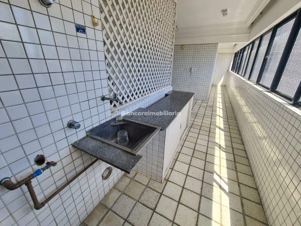 Apartamento à venda no Espinheiro: 