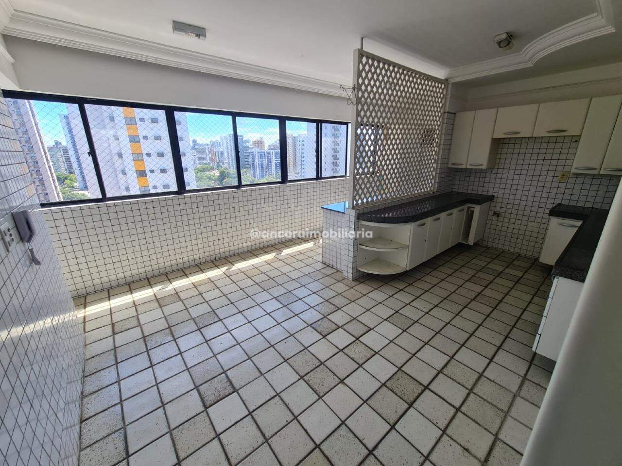Apartamento à venda no Espinheiro: 