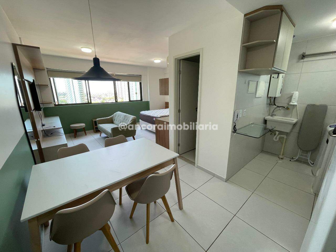 Apartamento para aluguel no Aflitos: 