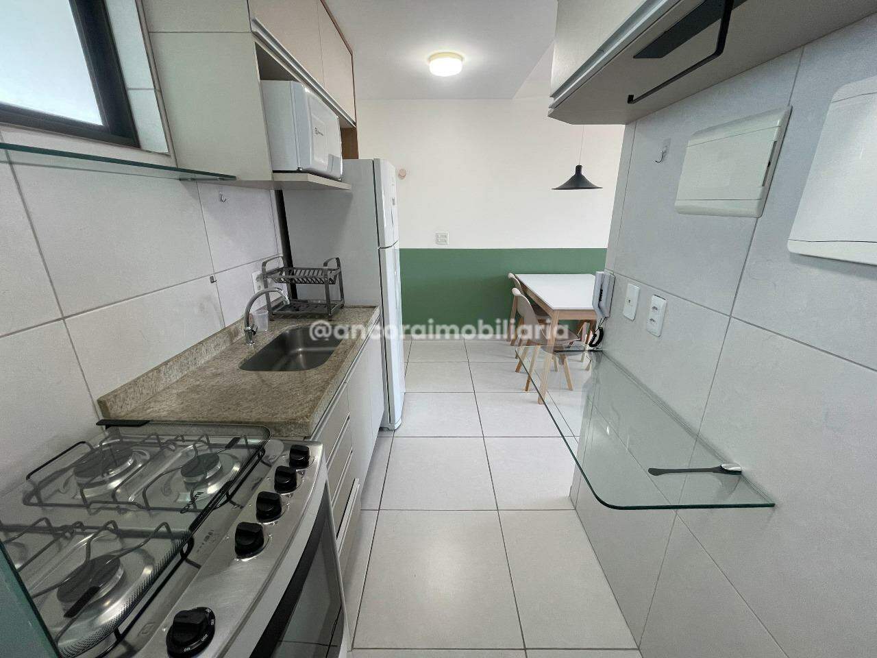 Apartamento para aluguel no Aflitos: 