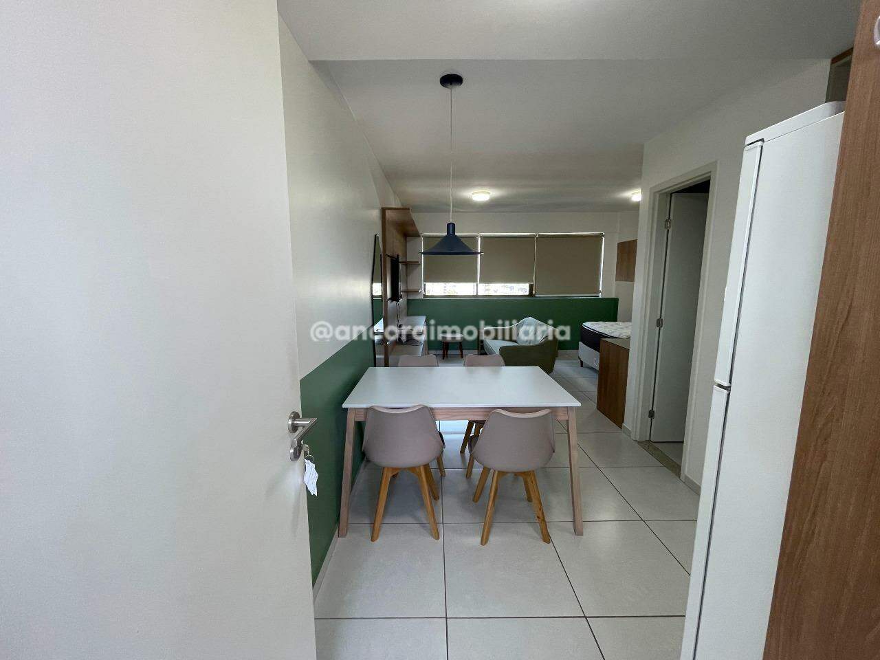 Apartamento para aluguel no Aflitos: 