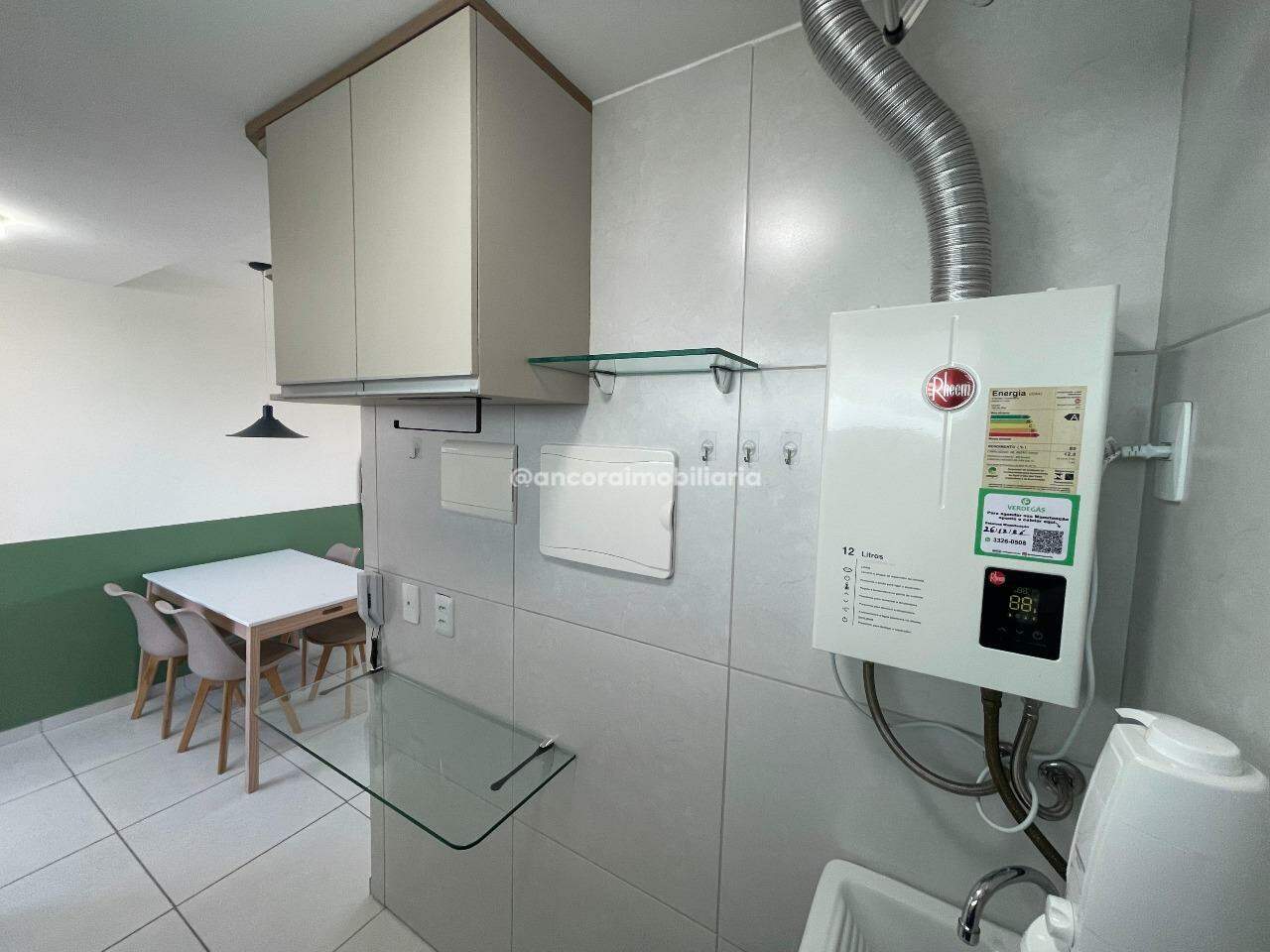 Apartamento para aluguel no Aflitos: 