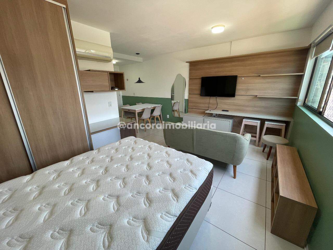 Apartamento para aluguel no Aflitos: 