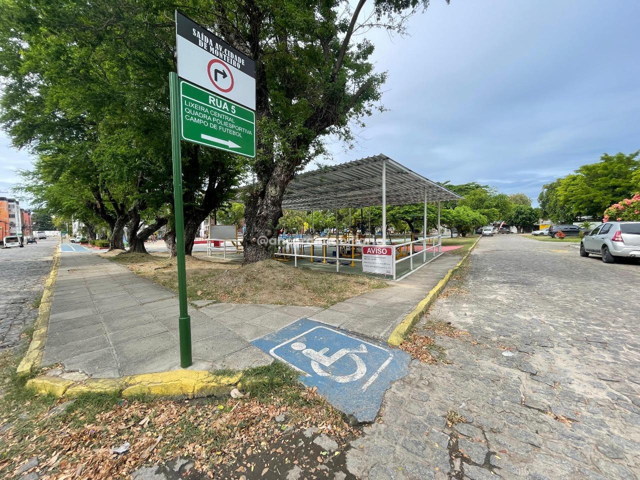 Apartamento para aluguel no Porto da Madeira: