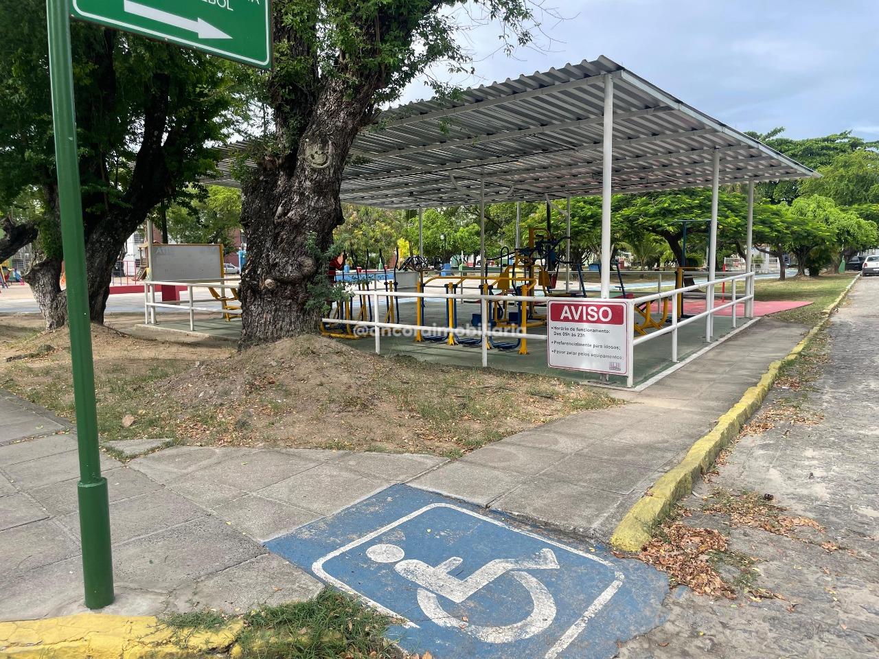 Apartamento para aluguel no Porto da Madeira: