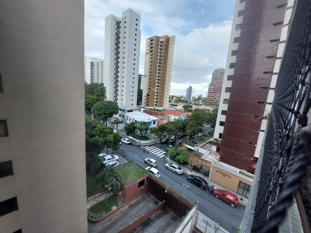 Apartamento à venda no Espinheiro: 