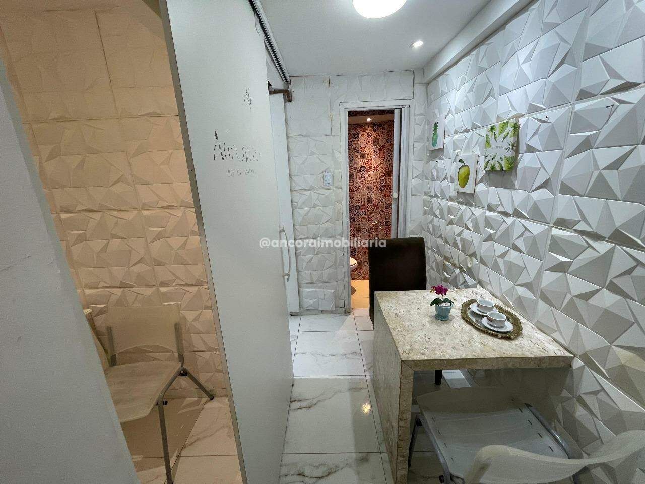 Sala para aluguel no Torre: 