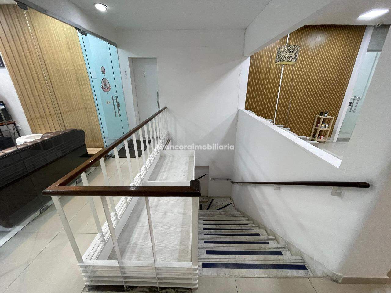 Sala para aluguel no Torre: 