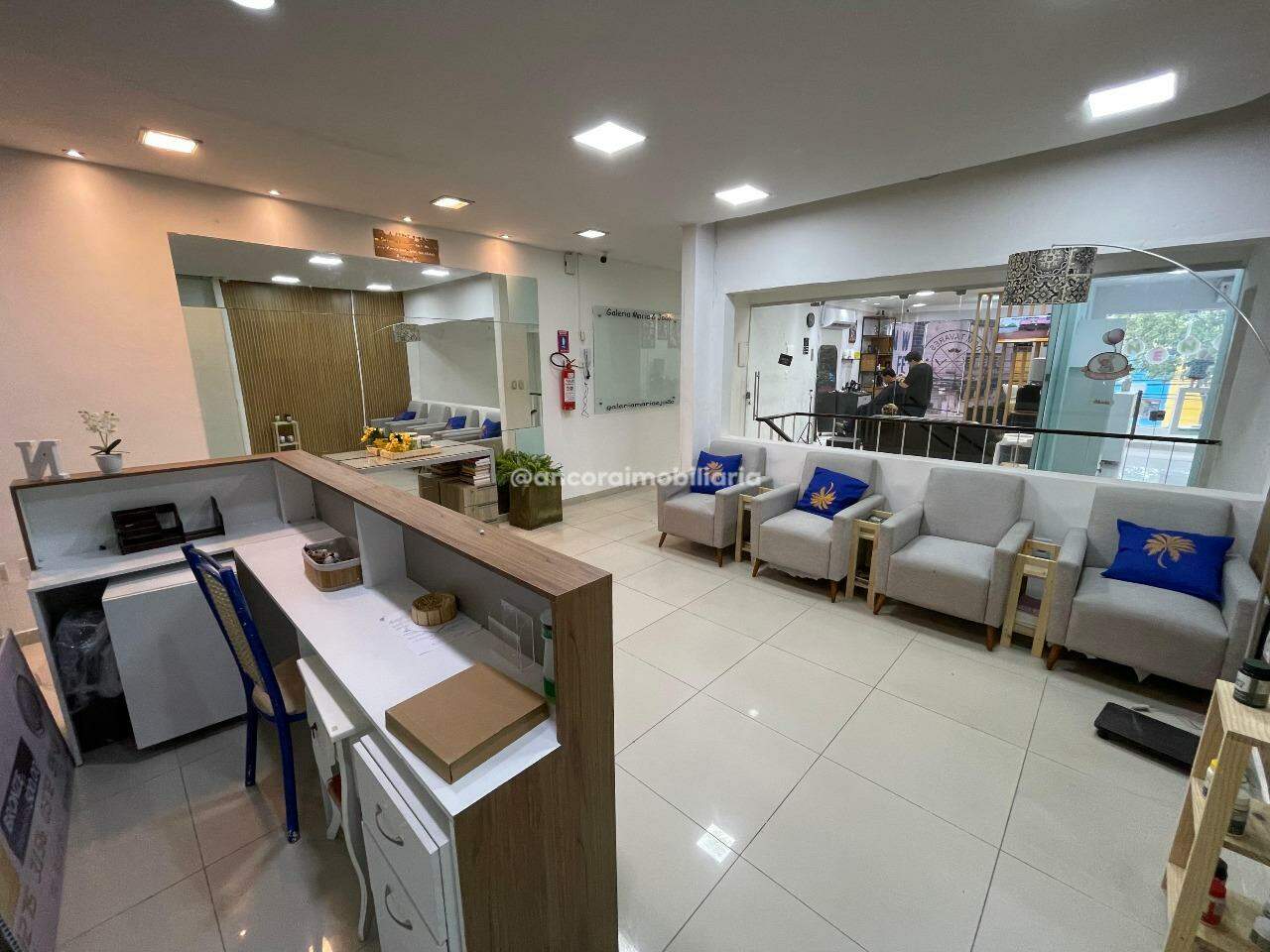 Sala para aluguel no Torre: 