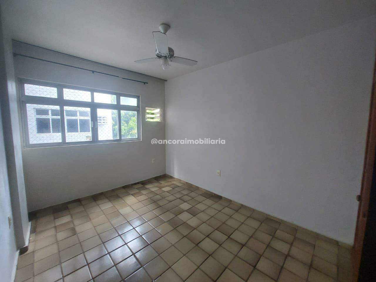 Apartamento à venda no Espinheiro: 