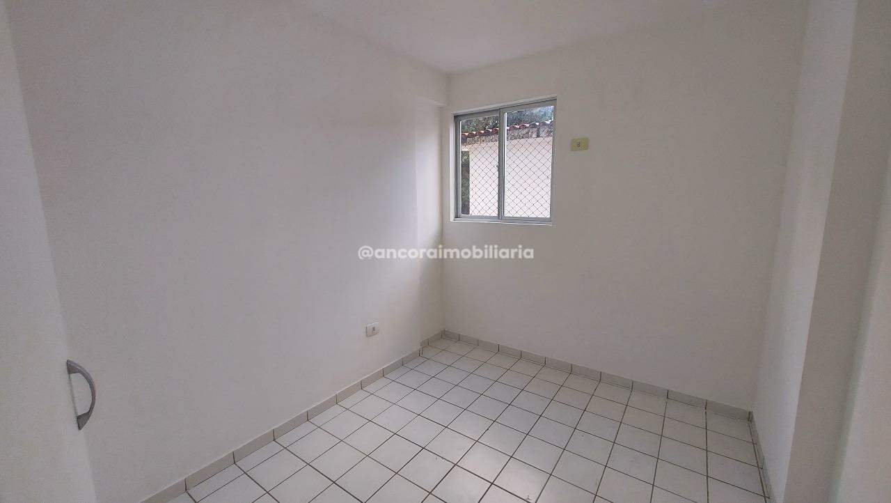 Apartamento à venda no Encruzilhada: 