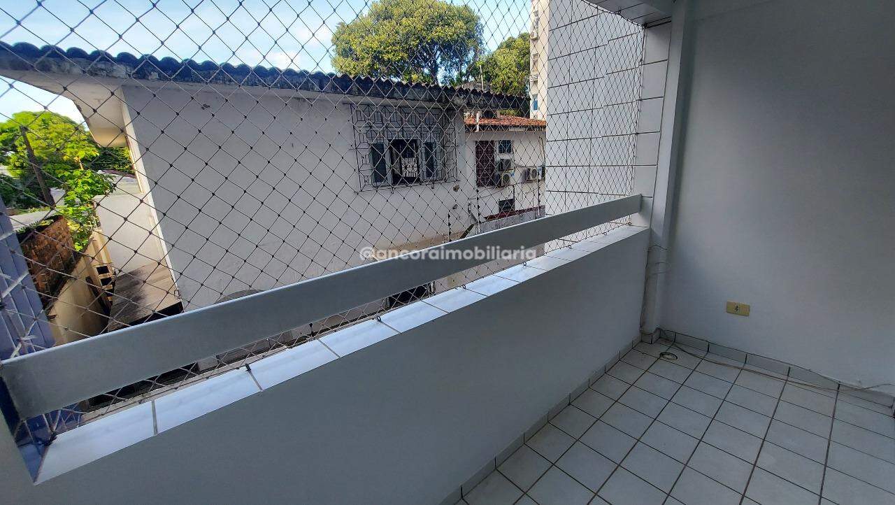 Apartamento à venda no Encruzilhada: 