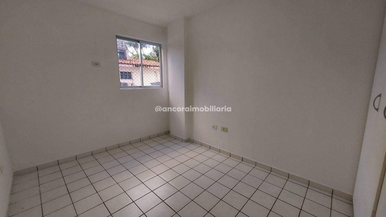 Apartamento à venda no Encruzilhada: 