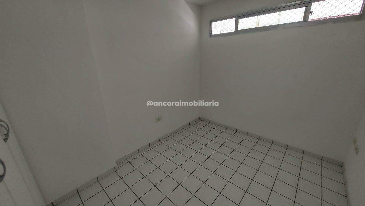 Apartamento à venda no Encruzilhada: 