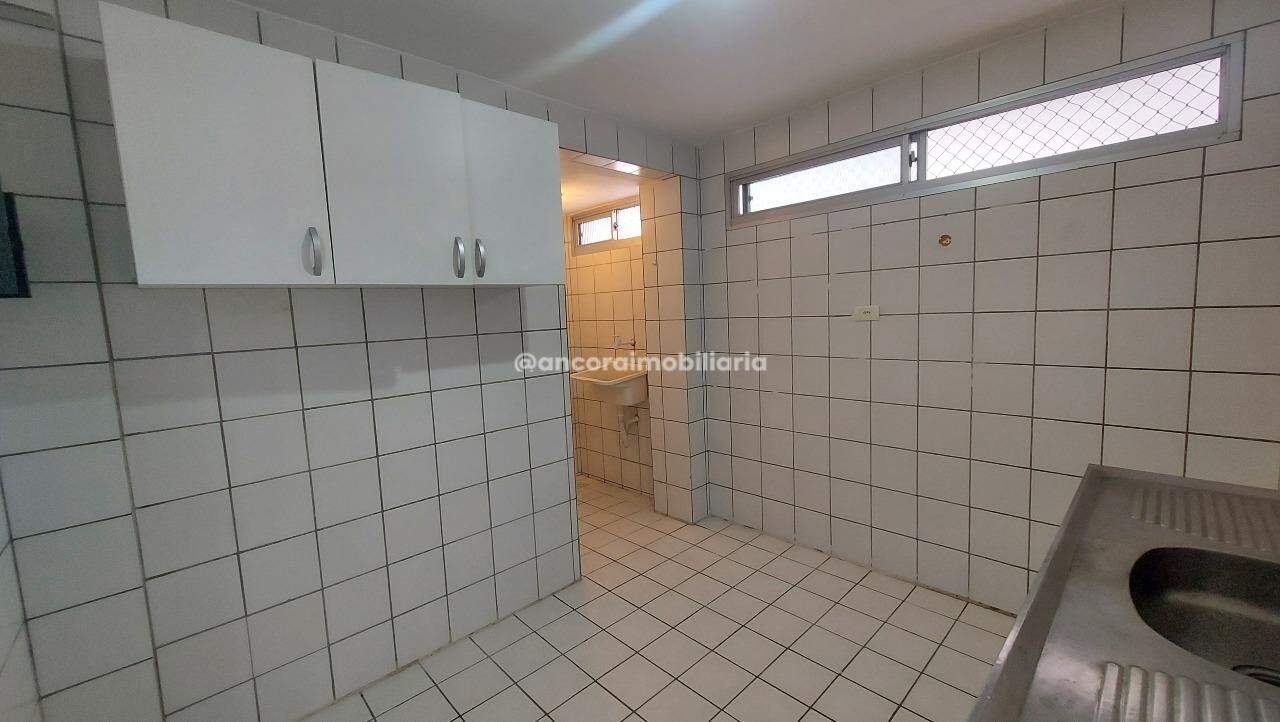 Apartamento à venda no Encruzilhada: 
