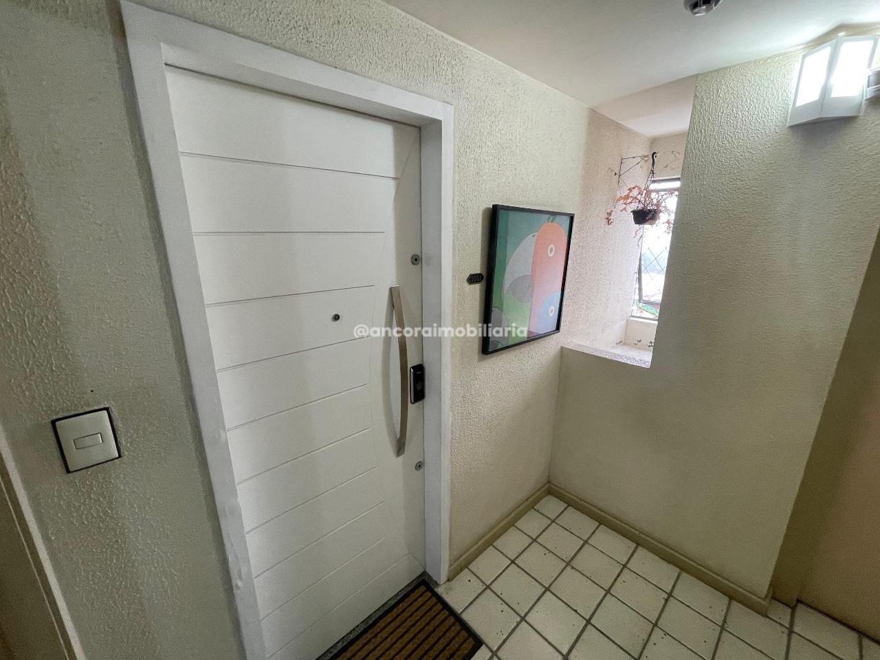 Apartamento para aluguel no Graças: 