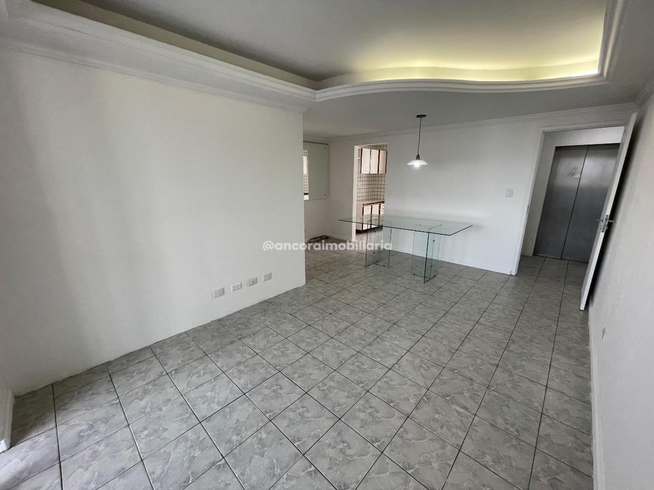 Apartamento para aluguel no Graças: 