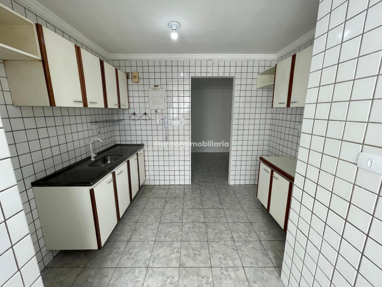 Apartamento para aluguel no Graças: 