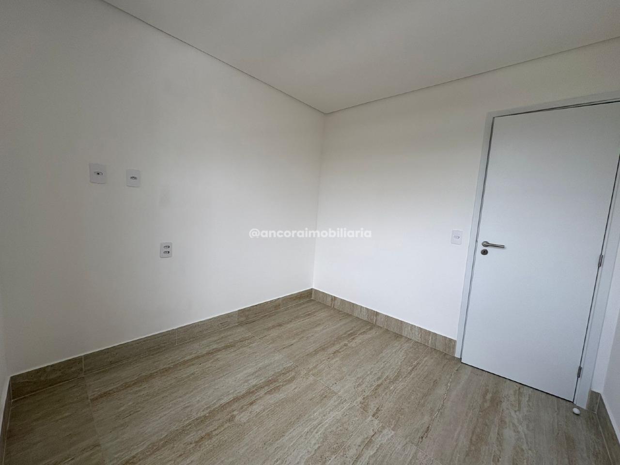 Apartamento para aluguel no Madalena: 