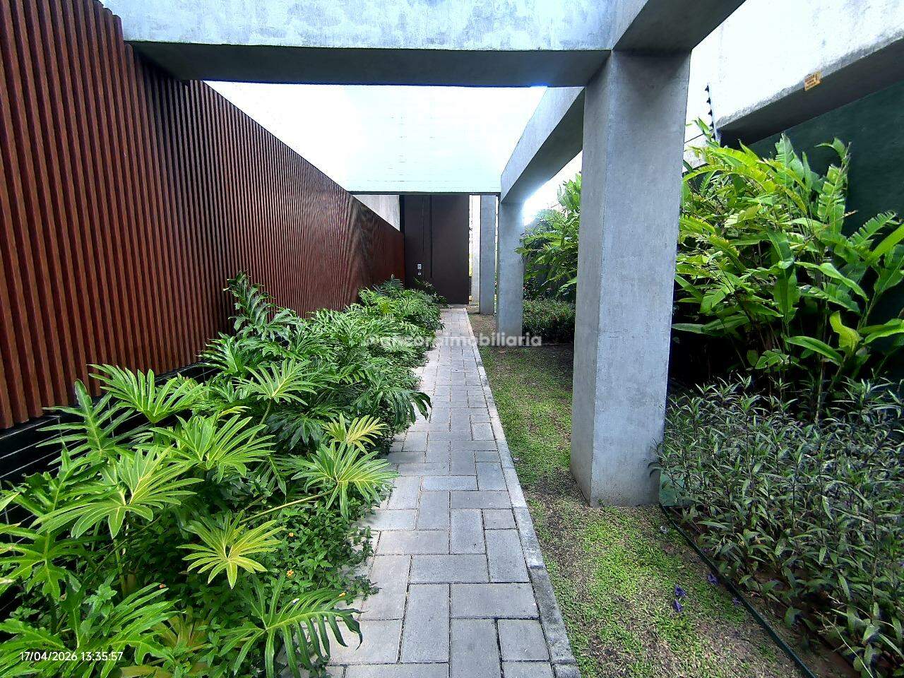 Apartamento à venda no Madalena: 