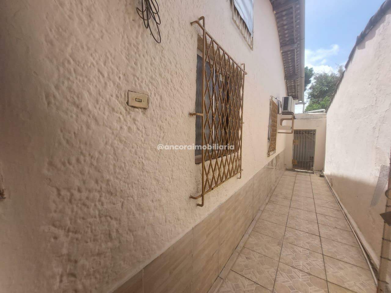 Casa à venda no Cajueiro: