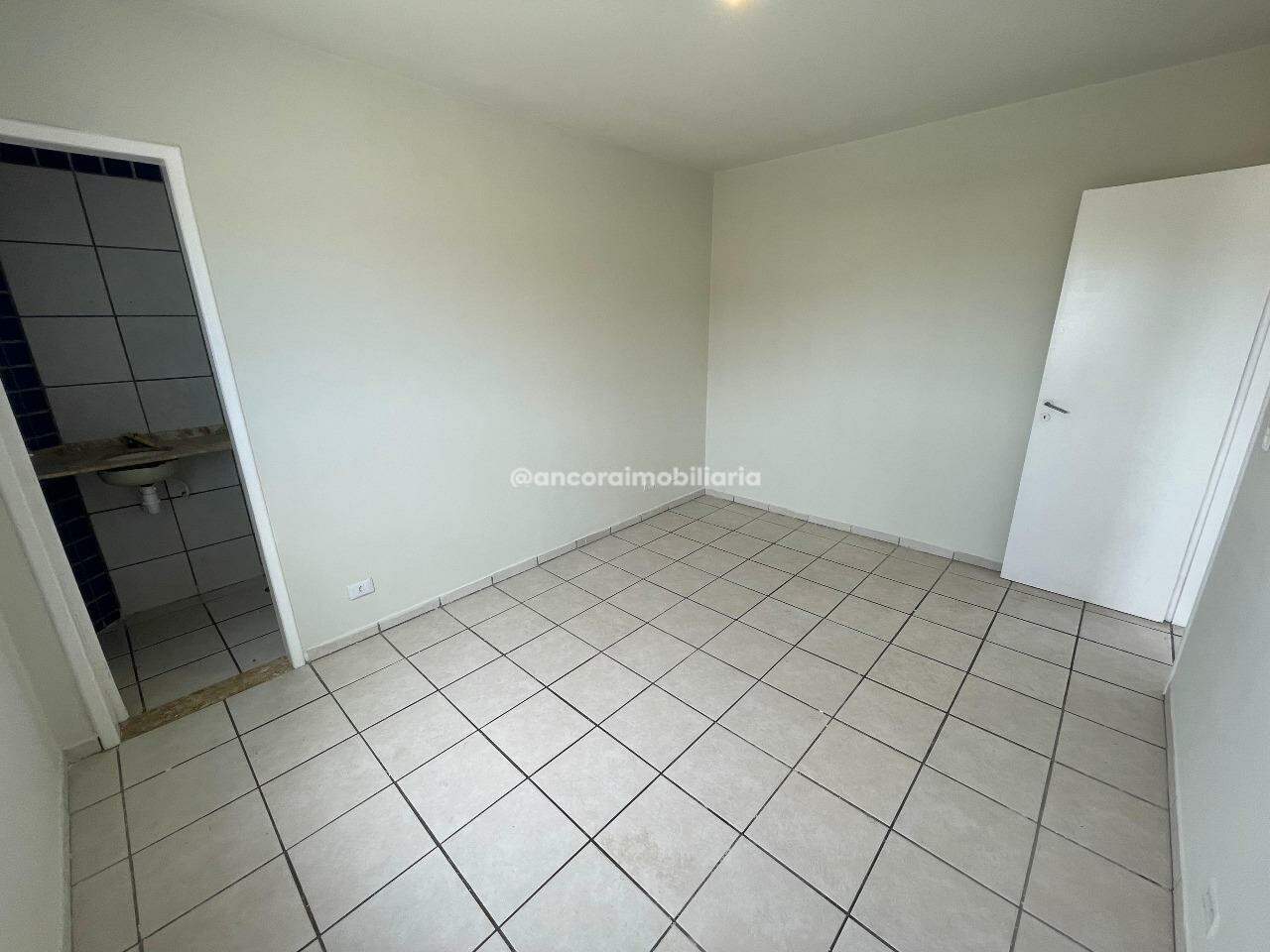 Apartamento para aluguel no Jiquiá: 