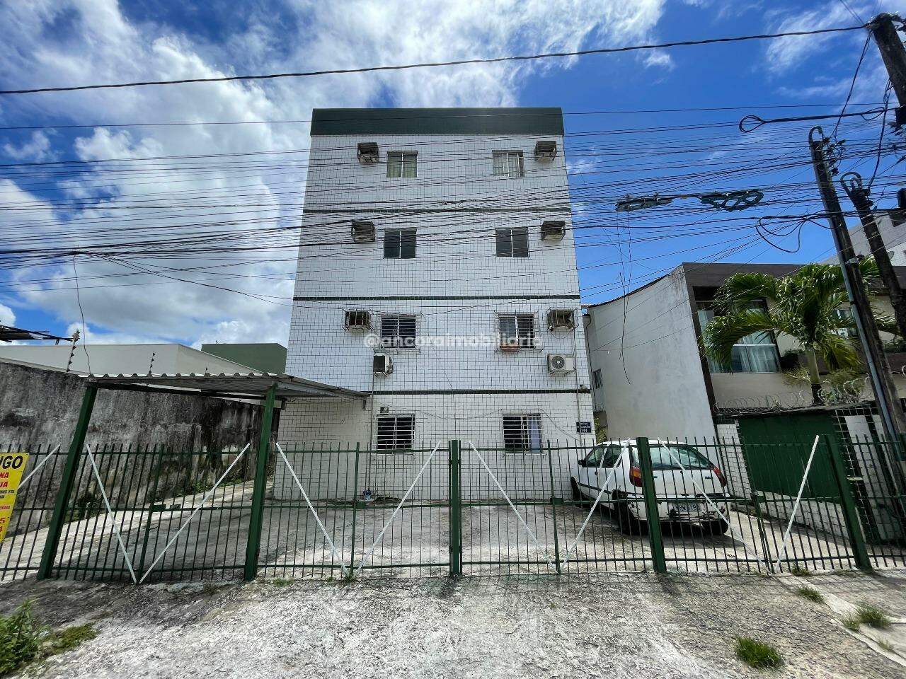 Apartamento para aluguel no Jiquiá: 