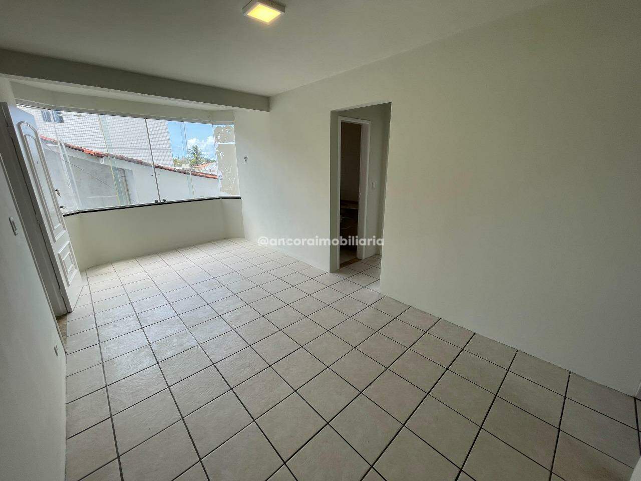 Apartamento para aluguel no Jiquiá: 