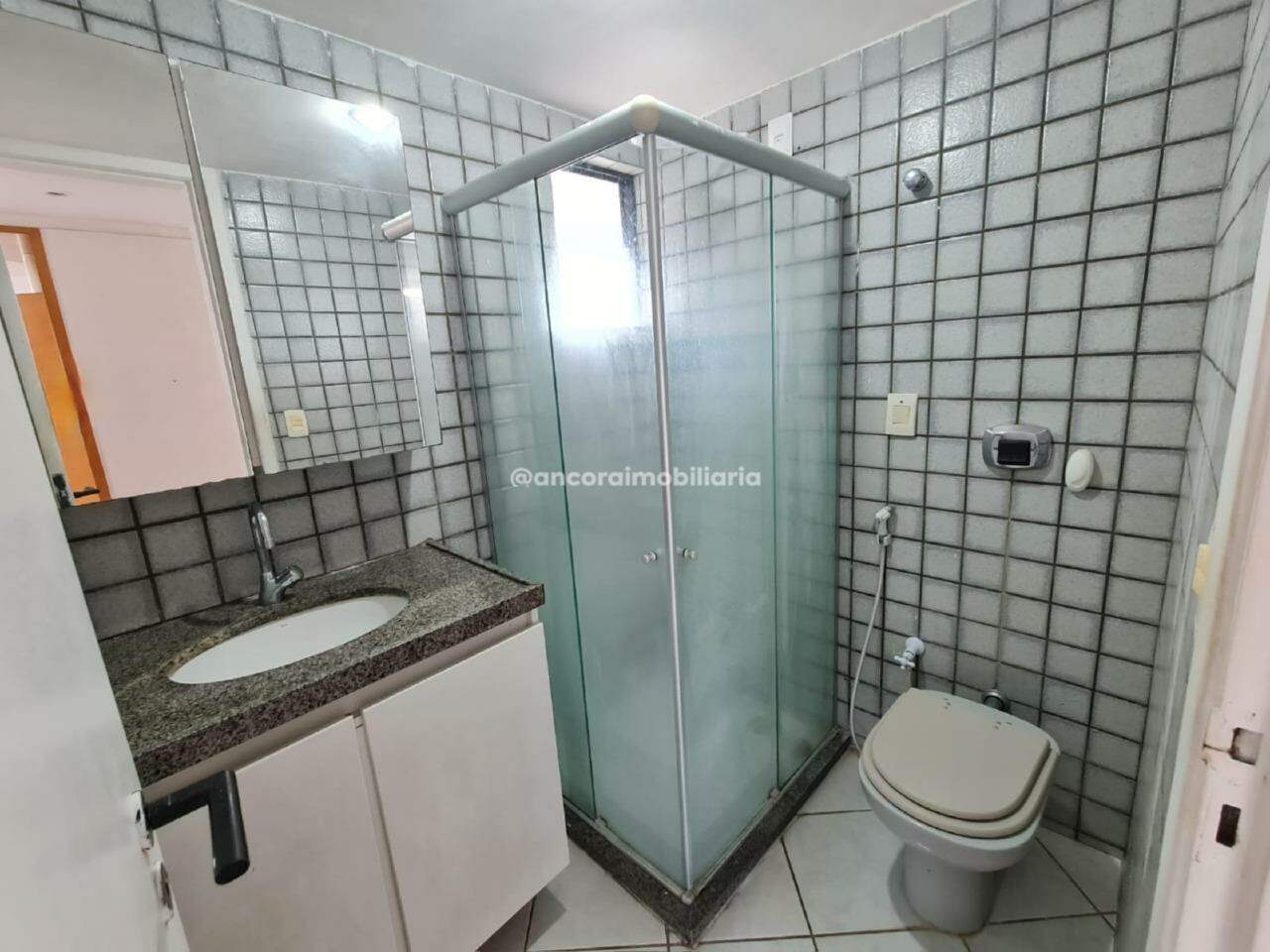 Apartamento à venda no Parnamirim: 