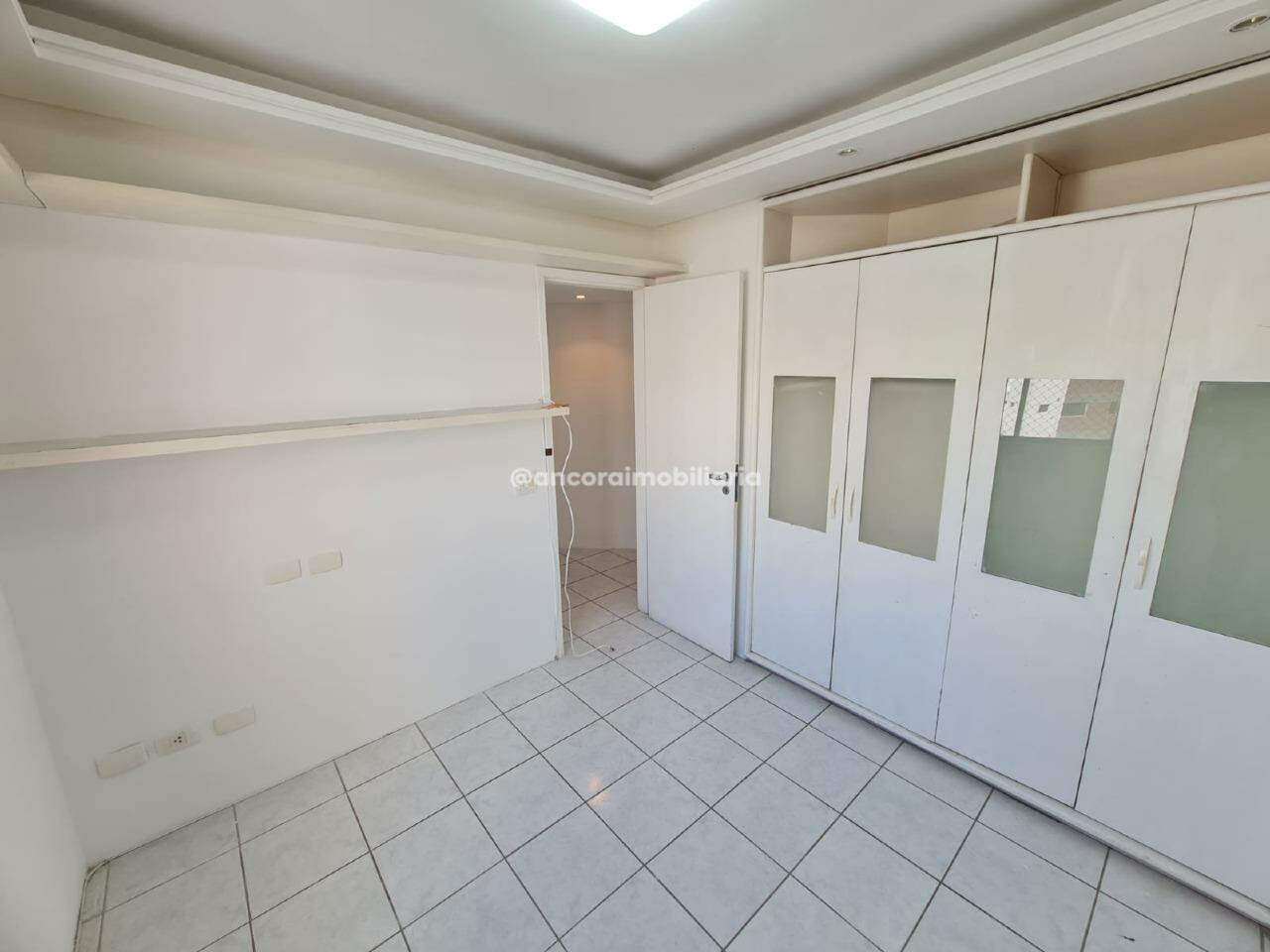 Apartamento à venda no Parnamirim: 
