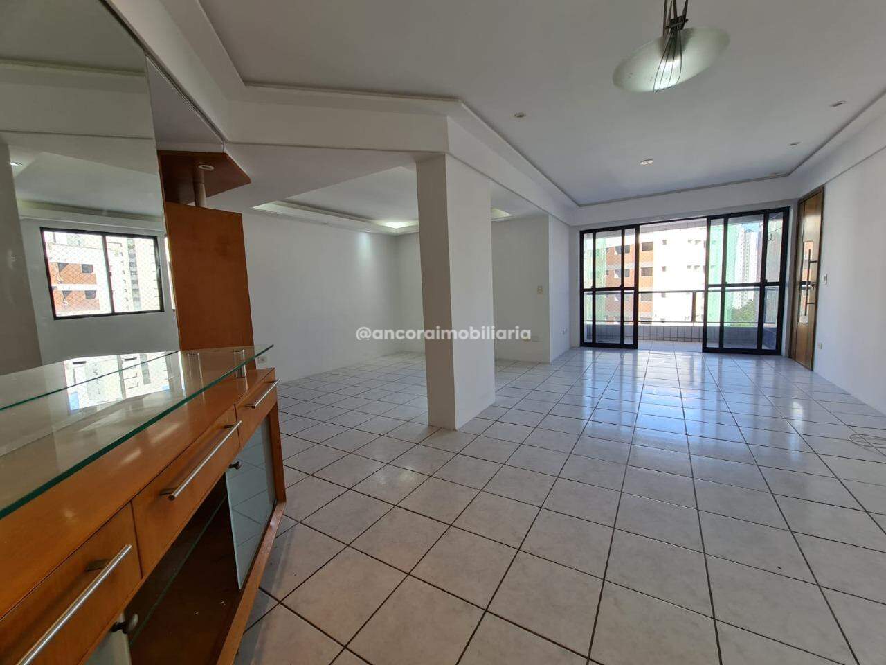 Apartamento à venda no Parnamirim: 