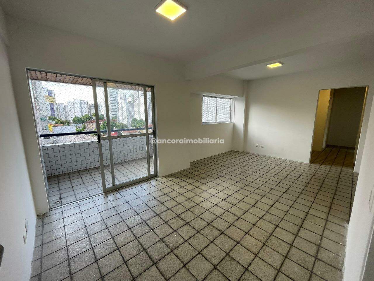Apartamento à venda no Graças: 