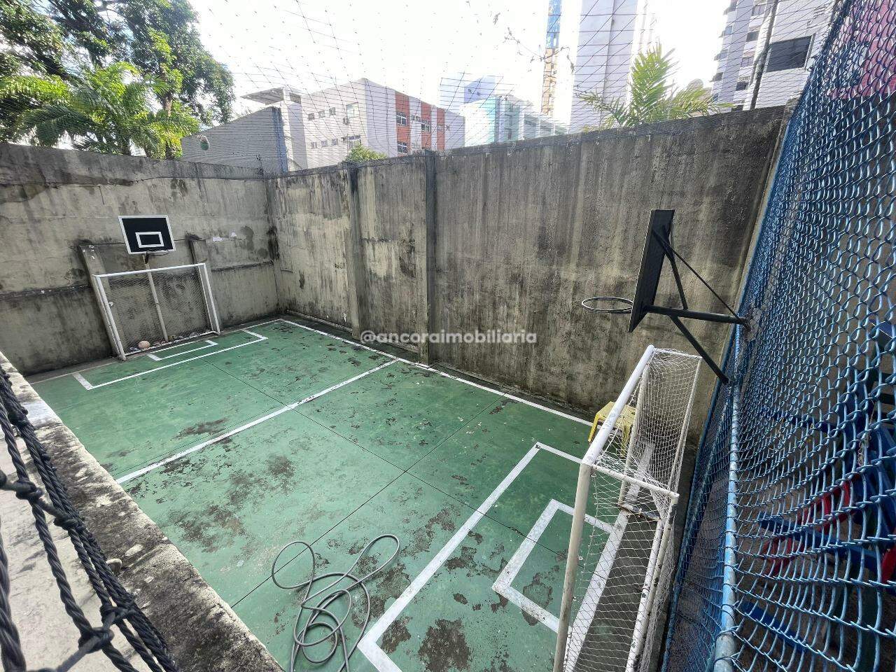 Apartamento à venda no Graças: 