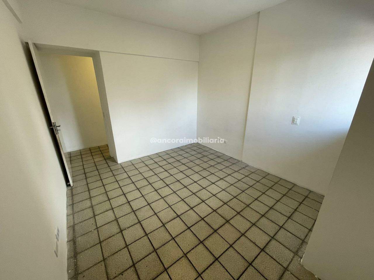 Apartamento à venda no Graças: 