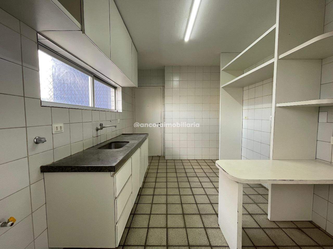 Apartamento à venda no Graças: 