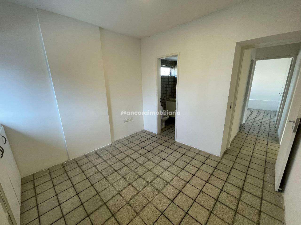 Apartamento à venda no Graças: 