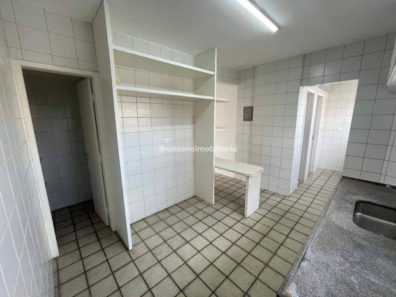Apartamento à venda no Graças: 