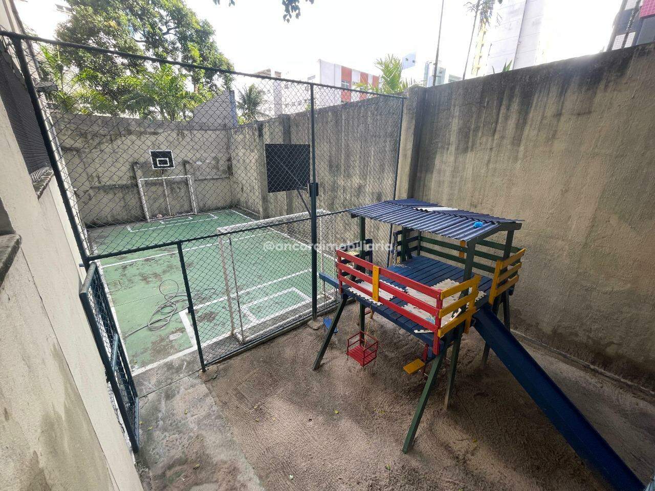 Apartamento à venda no Graças: 