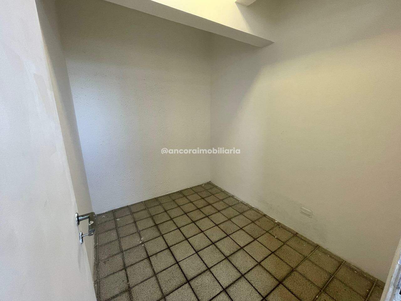 Apartamento à venda no Graças: 