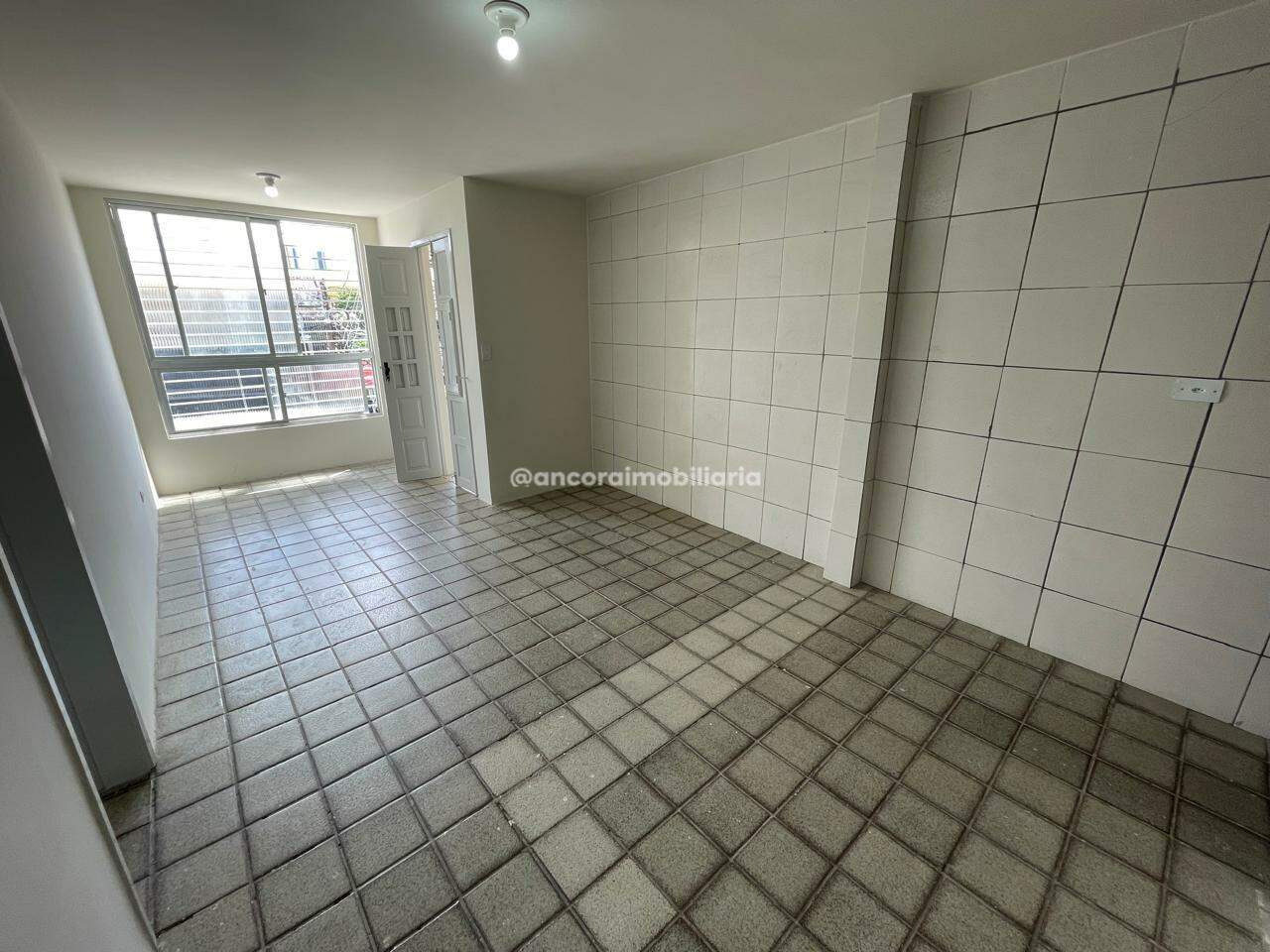Casa para aluguel no Afogados: 