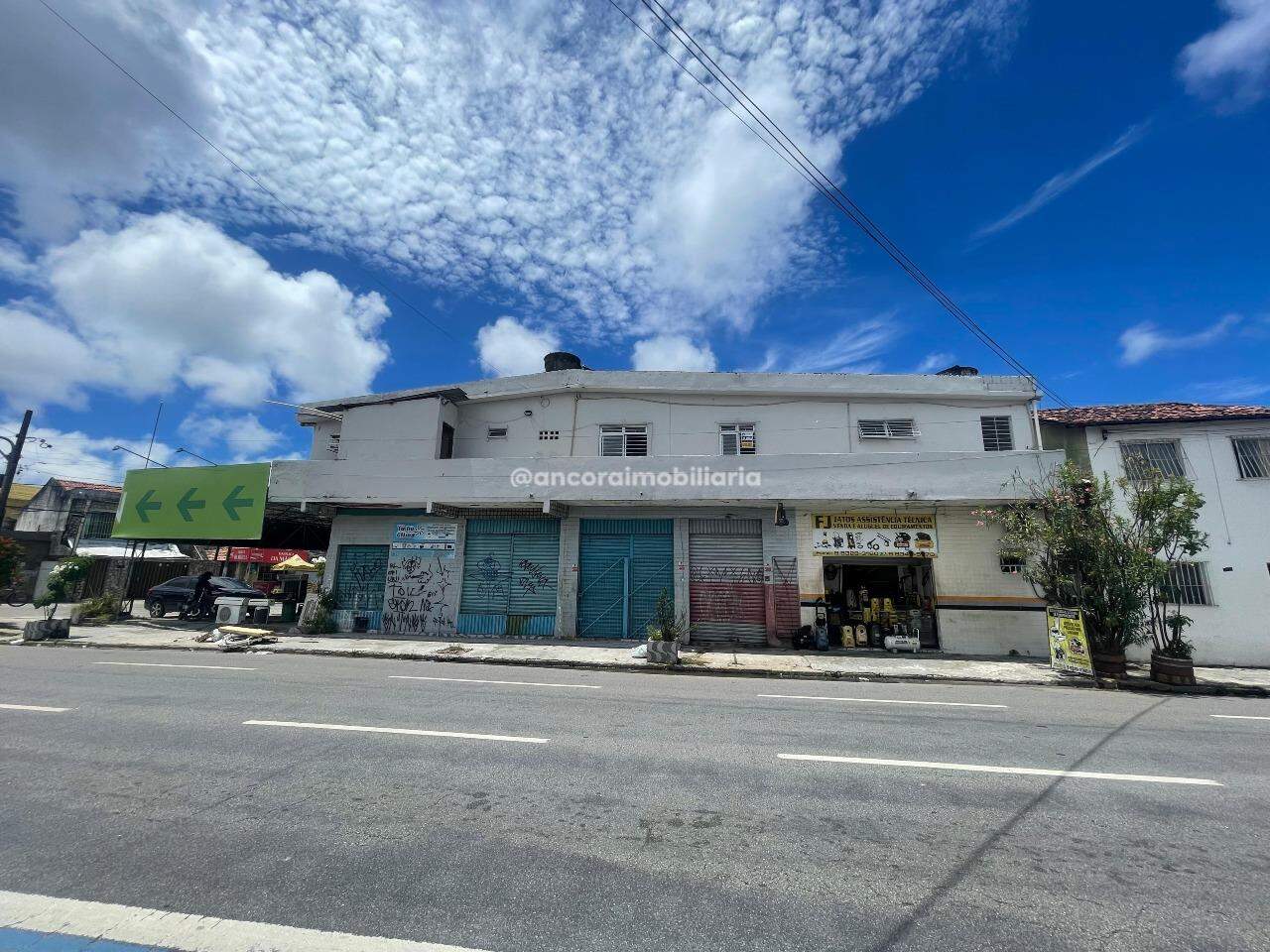 Casa para aluguel no Afogados: 